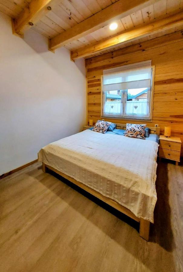 Niemirowska Osada Holiday home *